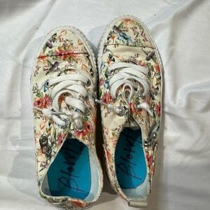 Malibu Women's Floral Canvas Sneakers - Cream